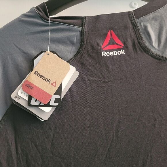 Reebok UFC moisture wicking top - Picture 5 of 8